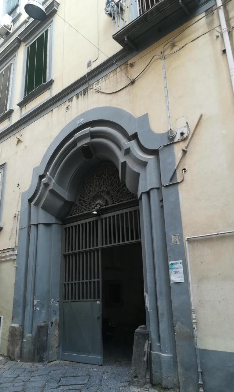 Апартаменты Napoesia Duomo House Неаполь Экстерьер фото